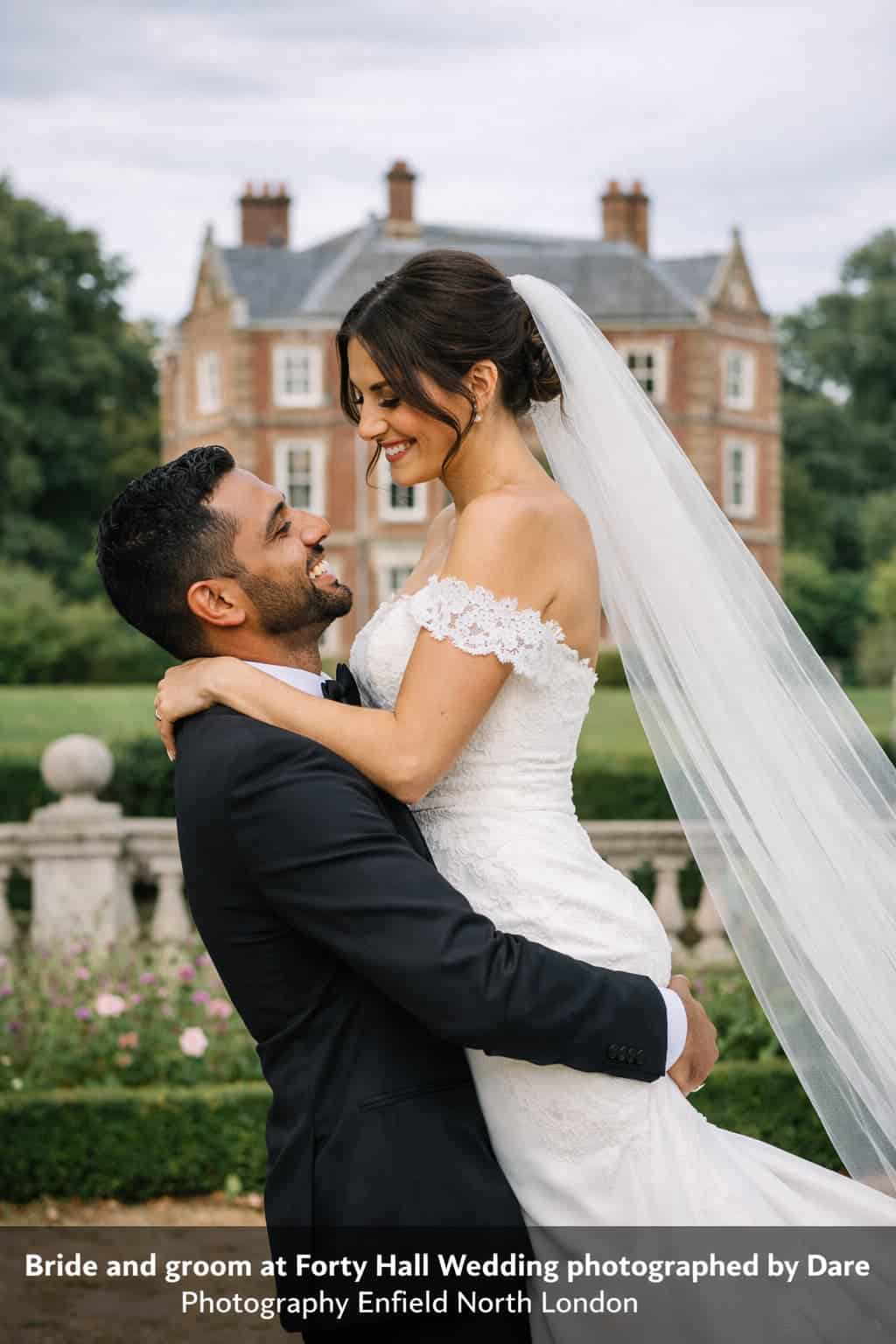Wedding photographer in North London photographing a wedding at Forty Hall in Enfield, North London