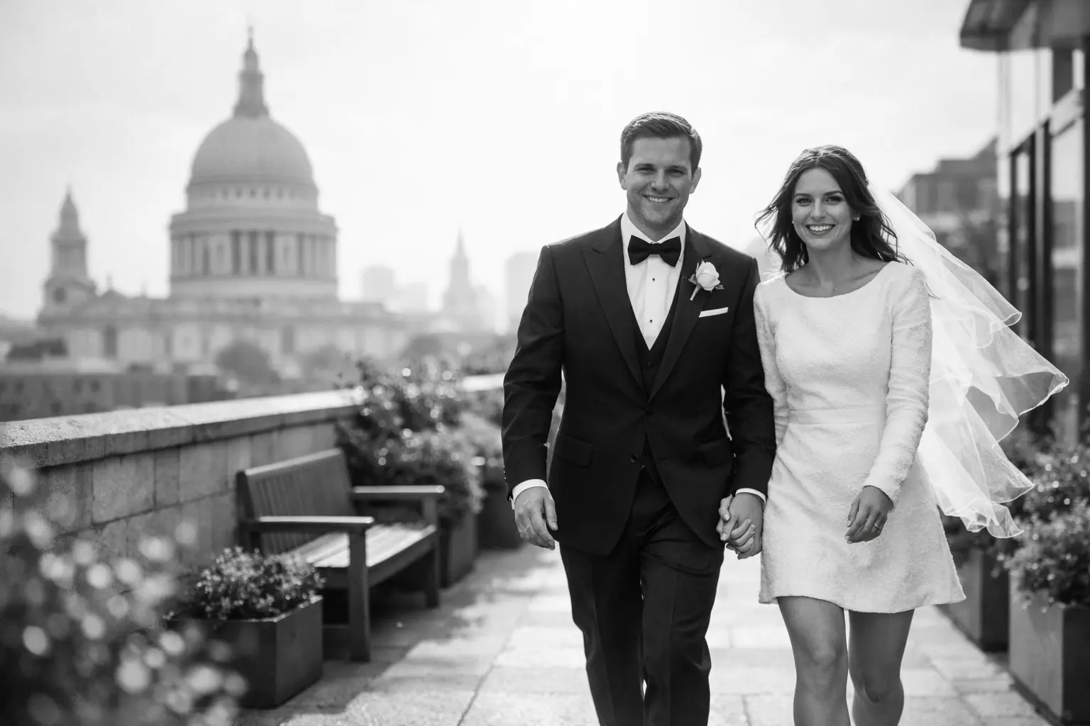 Free wedding guide by Dare Photography